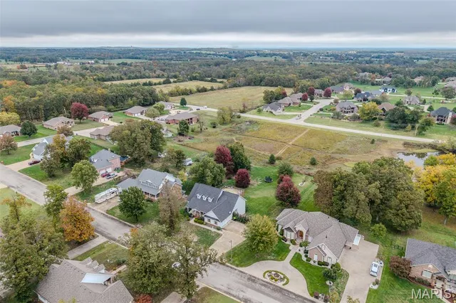 $554,900 | 2500 Candlebark Lane, Lebanon, MO 65536