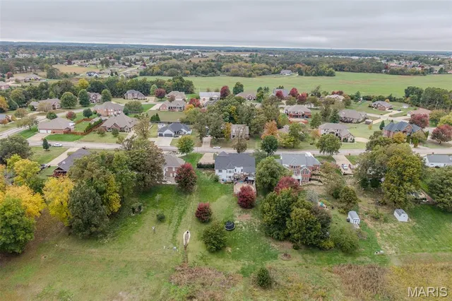 $565,000 | 2500 Candlebark Lane, Lebanon, MO 65536