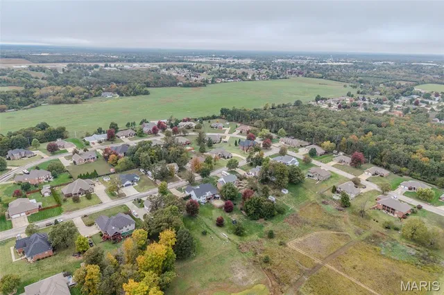 $565,000 | 2500 Candlebark Lane, Lebanon, MO 65536