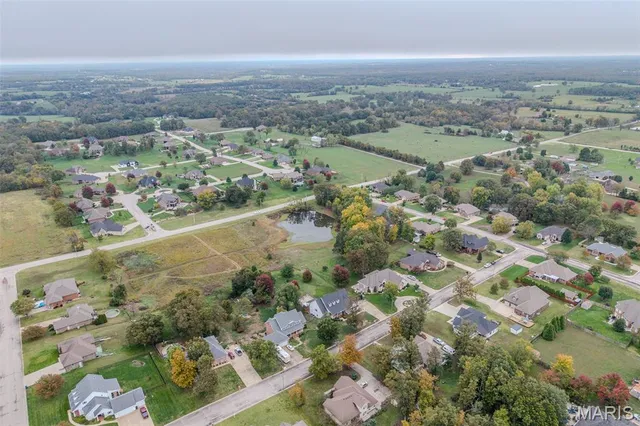 $565,000 | 2500 Candlebark Lane, Lebanon, MO 65536