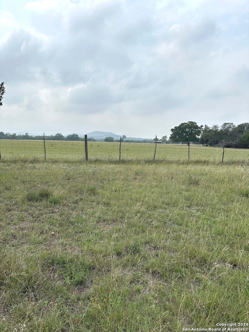 6989 Highway 16 Bandera, TX 78003 - Photo 2 of 8