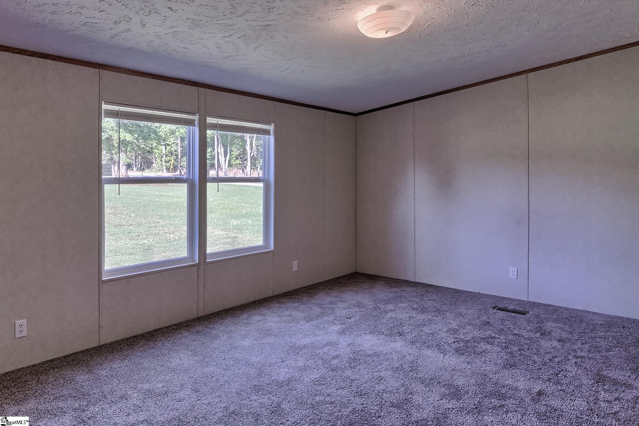 321 Berry Road Pelzer, SC 29669 - Photo 17 of 32