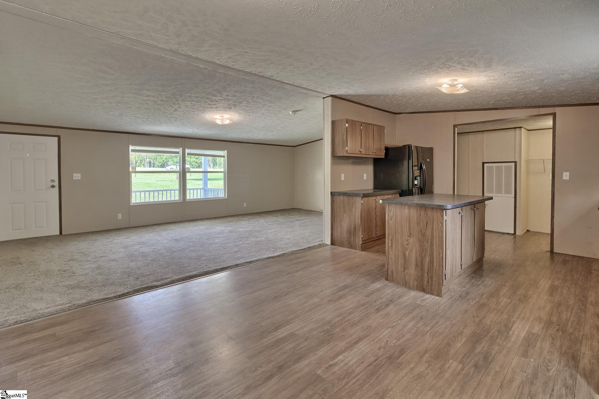 321 Berry Road Pelzer, SC 29669 - Photo 8 of 32