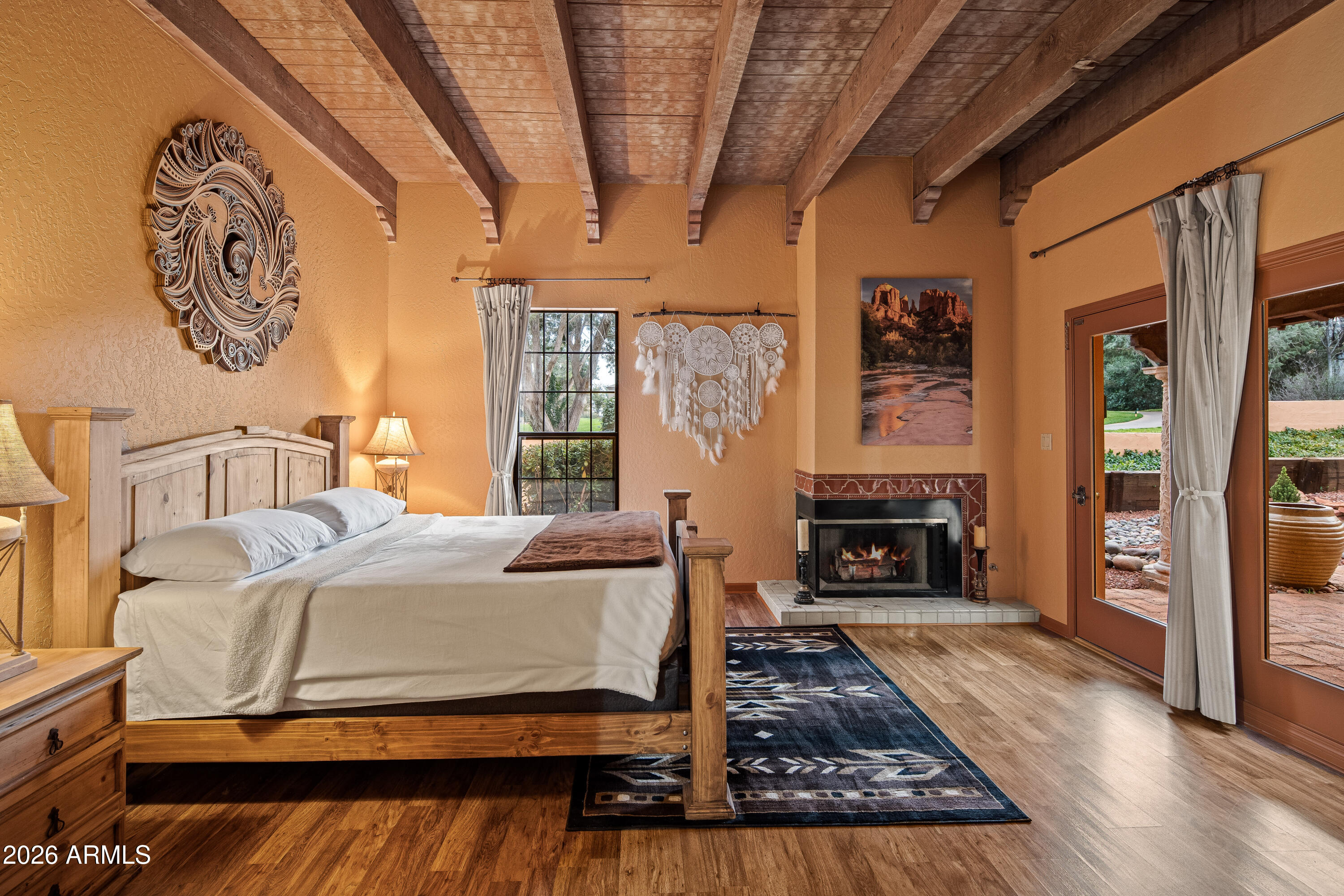 167 Ridge Trail Drive, Unit 32 Sedona, AZ 86351 - Photo 19 of 43 PRIMARY BEDROOM