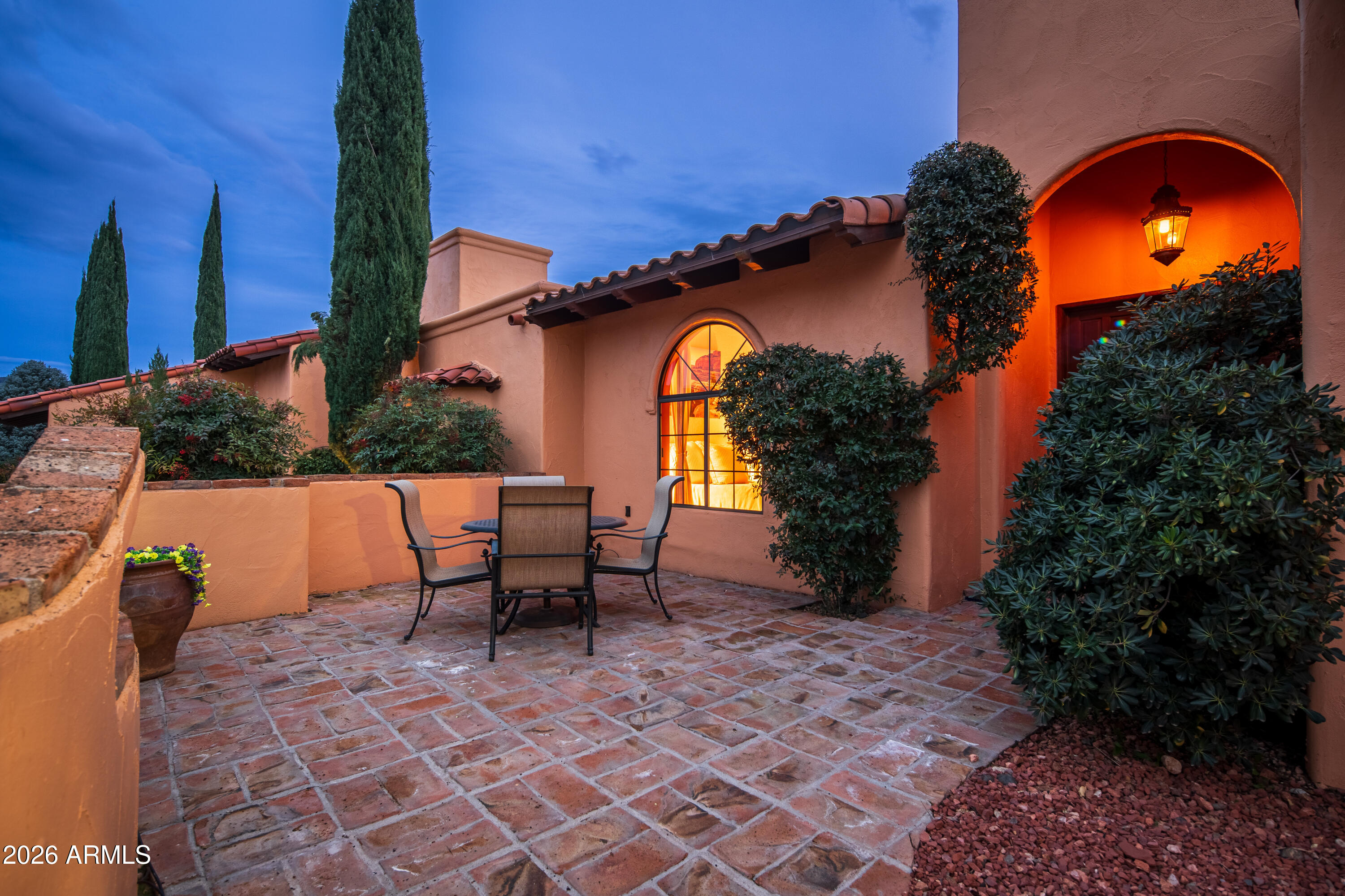 167 Ridge Trail Drive, Unit 32 Sedona, AZ 86351 - Photo 3 of 43 UPDATED COURTYARD