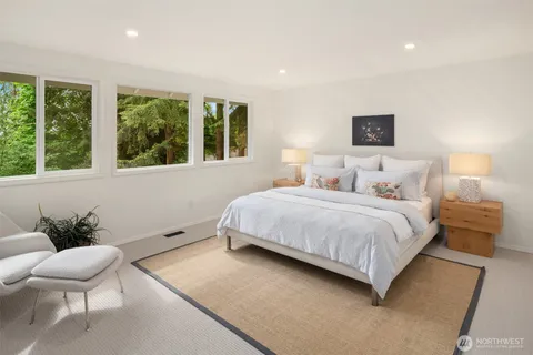 $1,650,000 | 4326 212th Avenue Northeast, Sammamish, WA 98074