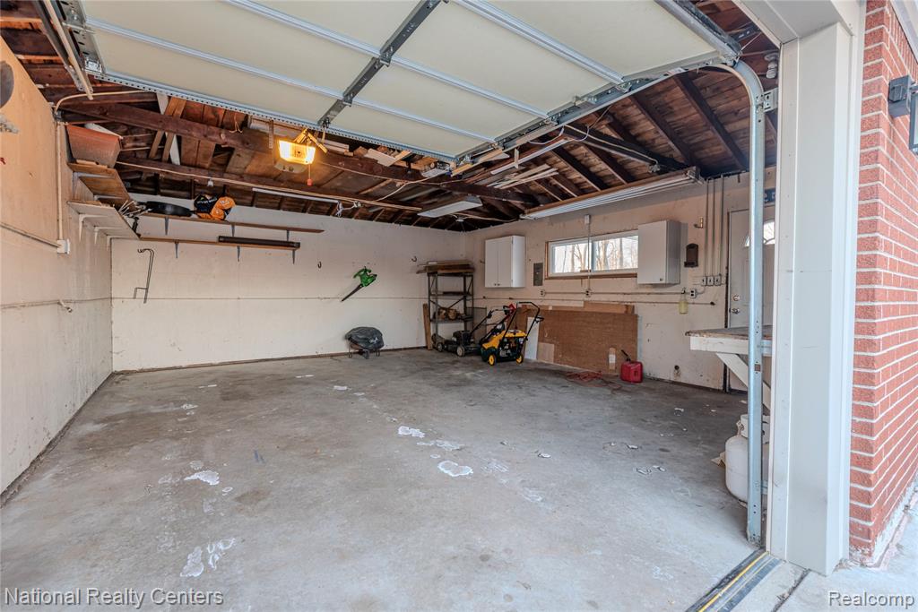 32653 Beacon Lane Fraser, MI 48026 - Photo 21 of 28