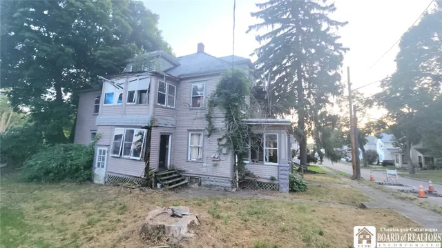 $30,000 | 17 West 12th Street, Unit 3, Jamestown, NY 14701