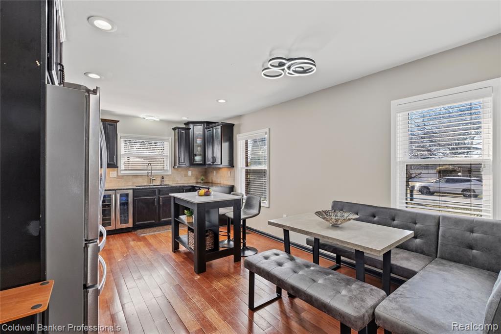 20978 Stahelin Road Southfield, MI 48075 - Photo 8 of 33 Gallery Image 8