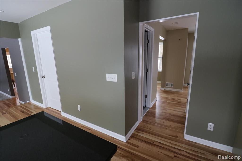 55 Sugar Pine Road Rochester Hills, MI 48309 - Photo 20 of 38