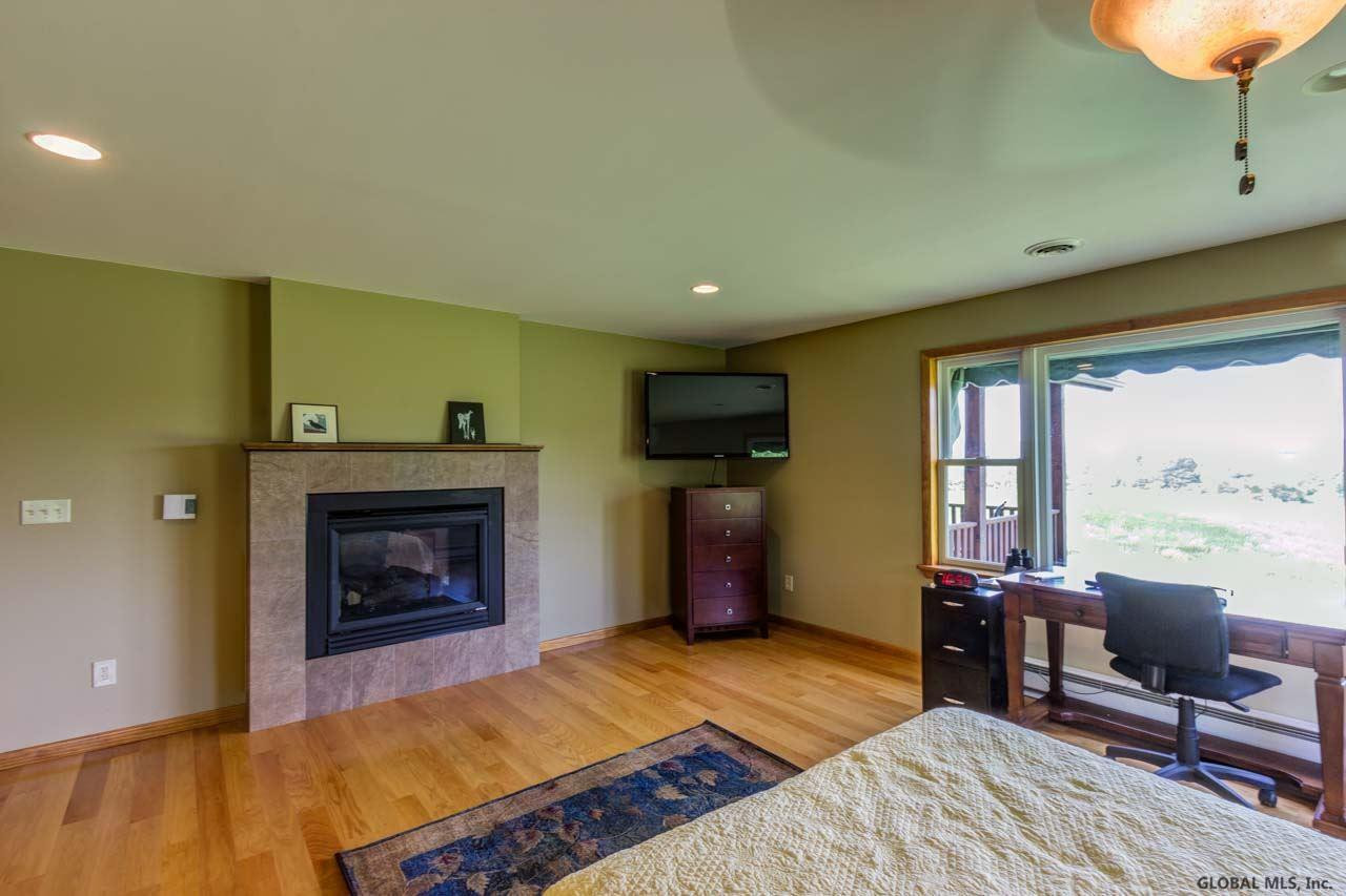 417 Truax Road Amsterdam, NY 12010 - Photo 17 of 25 Photo 17