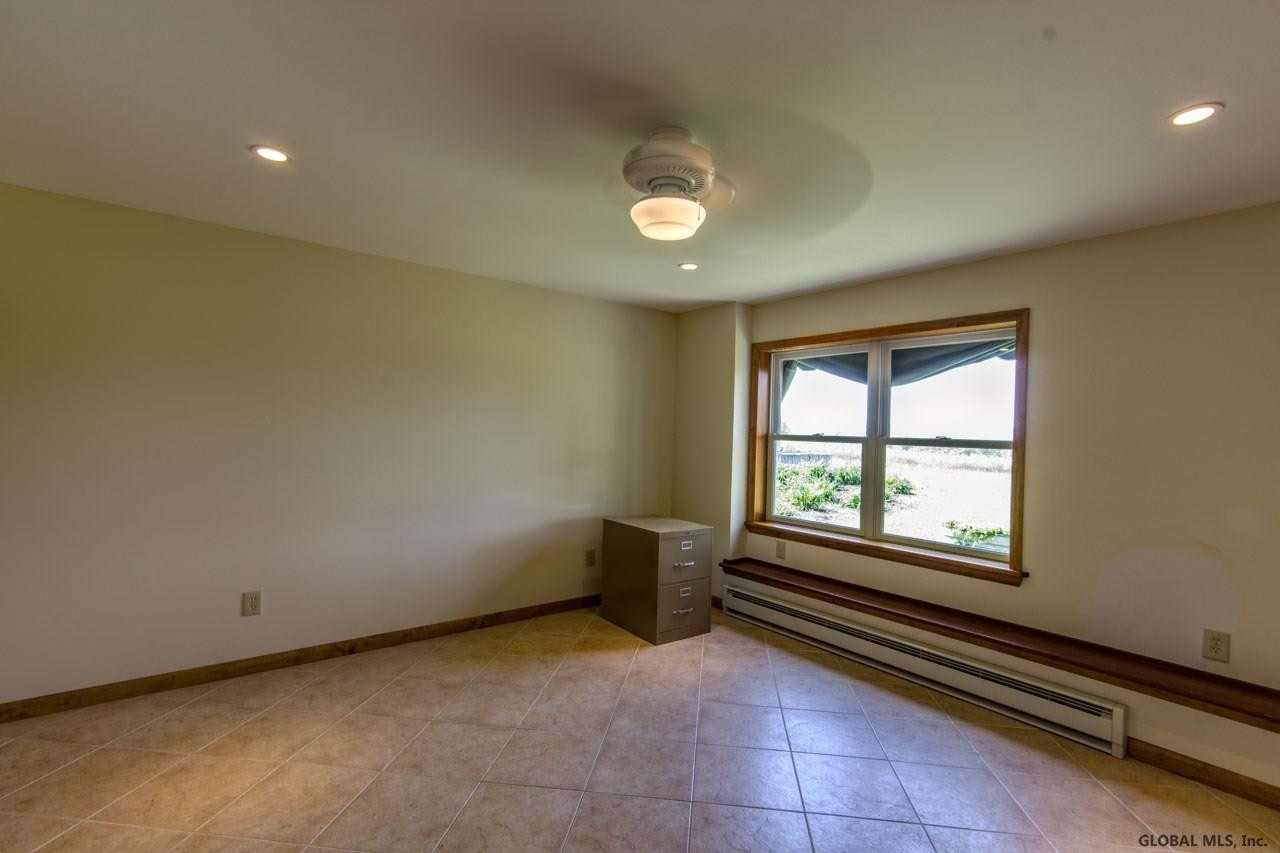 417 Truax Road Amsterdam, NY 12010 - Photo 21 of 25 Photo 21