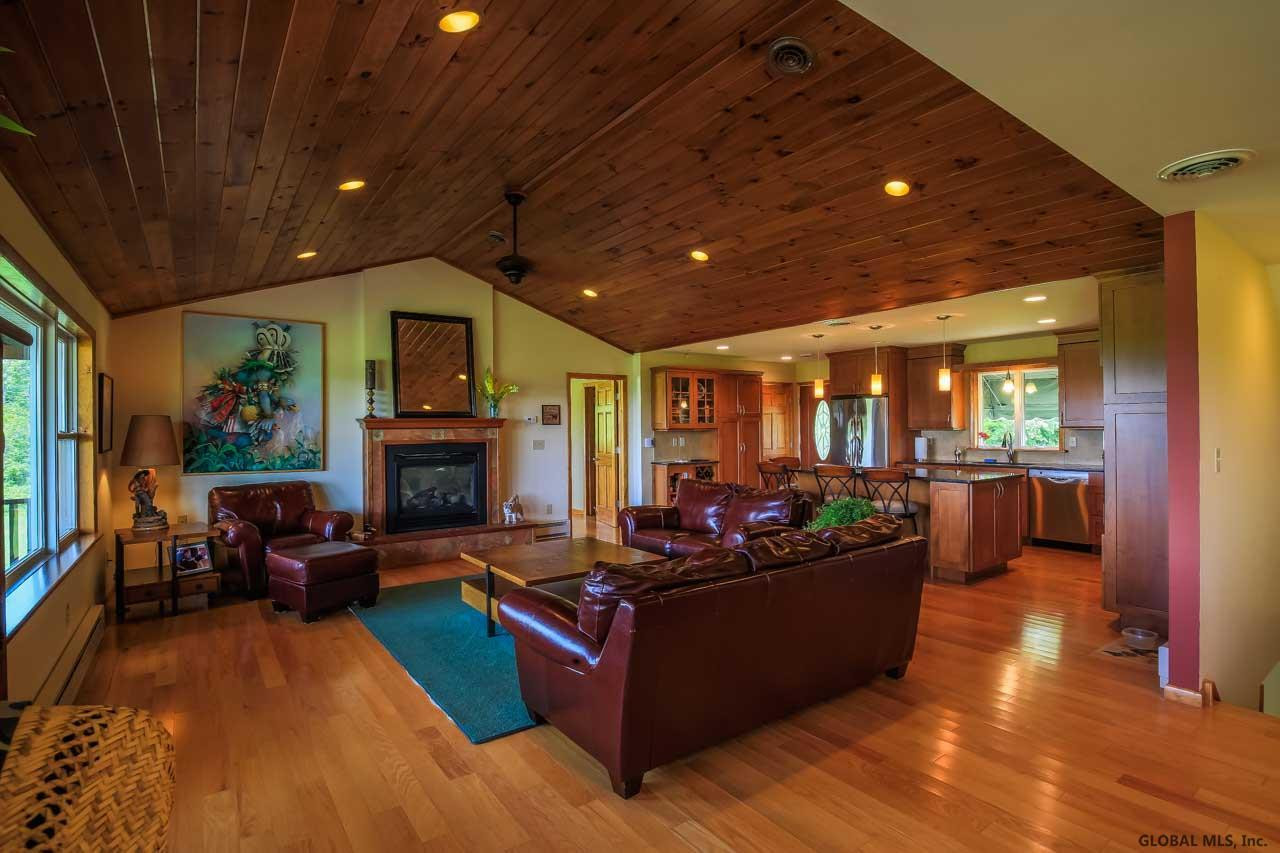 417 Truax Road Amsterdam, NY 12010 - Photo 5 of 25 Photo 5