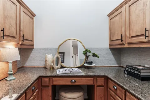 $595,000 | 23 Prestonwood Circle, Lakeway, TX 78734