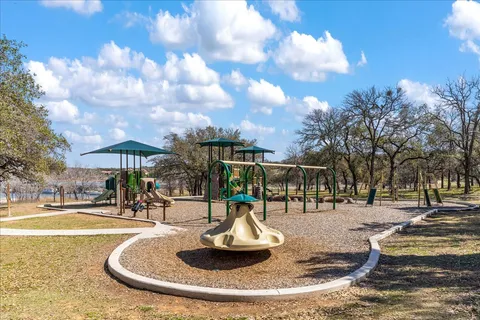 $595,000 | 23 Prestonwood Circle, Lakeway, TX 78734