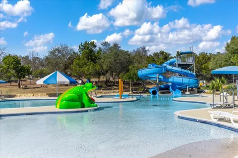 $595,000 | 23 Prestonwood Circle, Lakeway, TX 78734