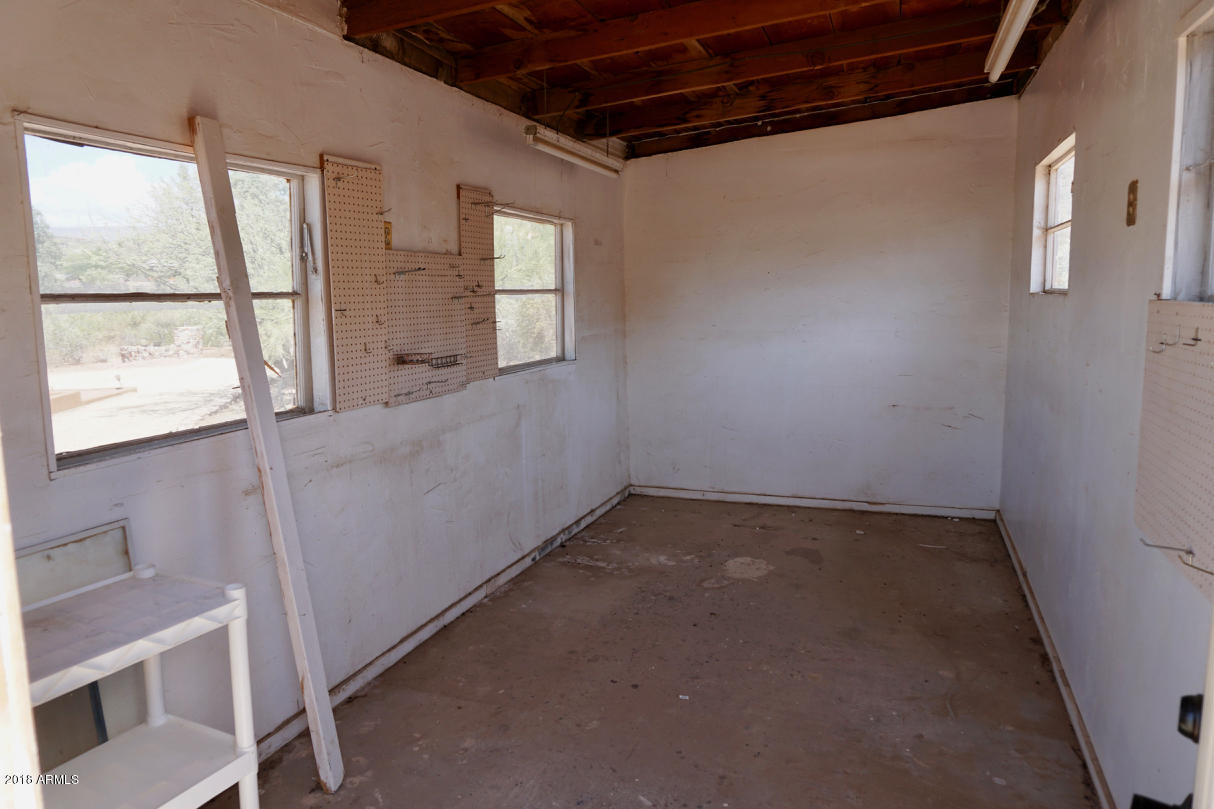 47010 North Meander Road New River, AZ 85087 - Photo 48 of 78 DSC01727