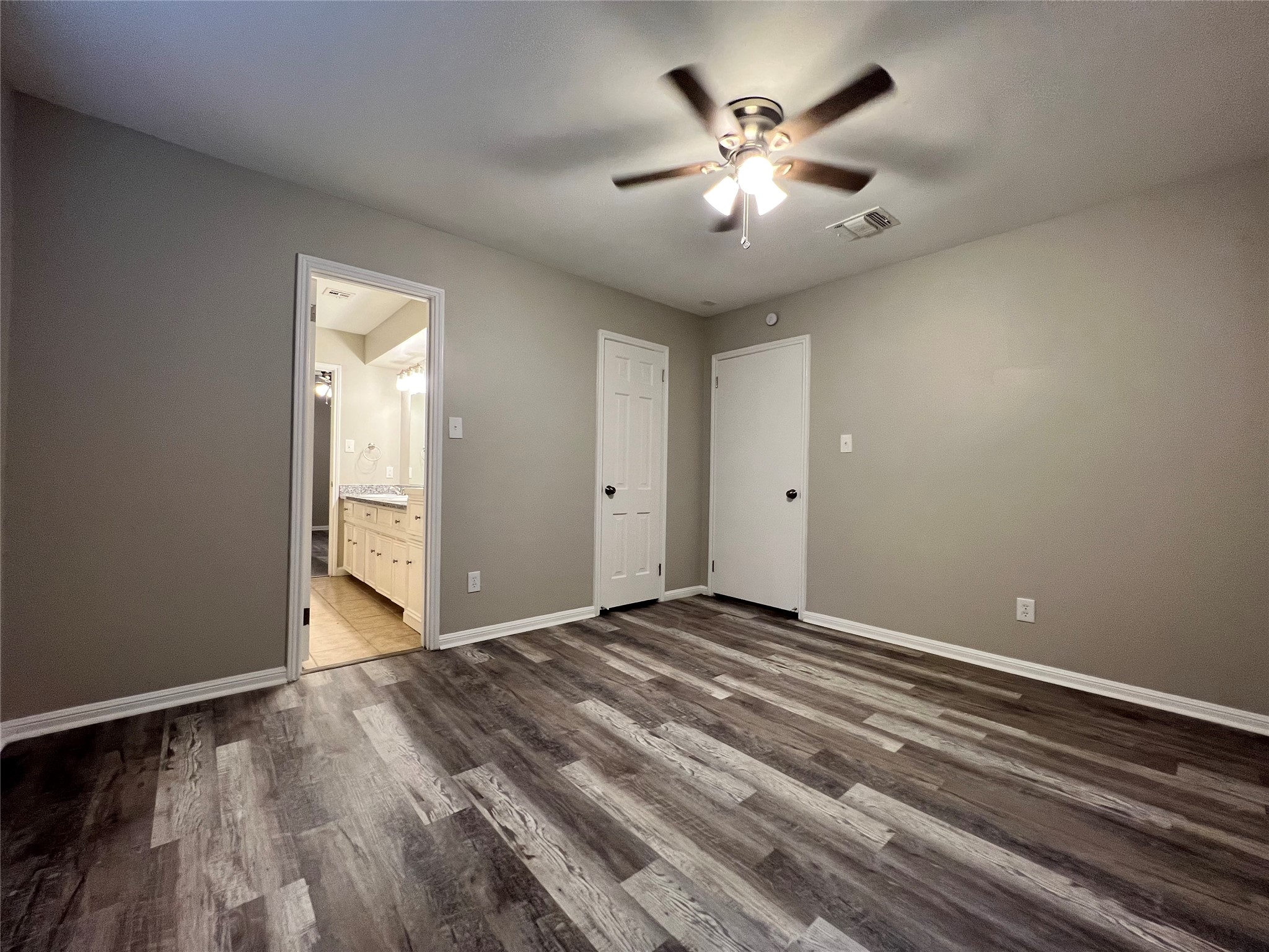 1506 Castlerock Road Houston, TX 77090 - Photo 37 of 48 Gallery Image 37