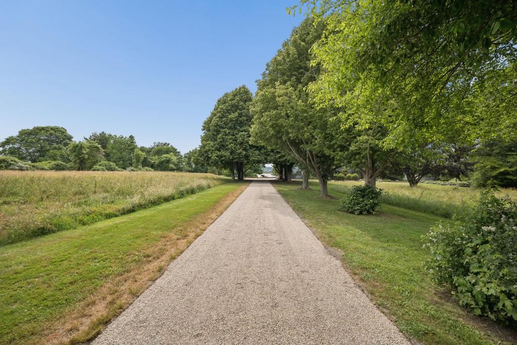 683 Puncatest Neck Road Tiverton, RI 02878 - Photo 12 of 50 Gallery Image 12