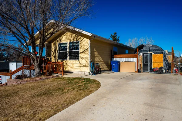 $469,900 | 873 East College Avenue, Sheridan, WY 82801