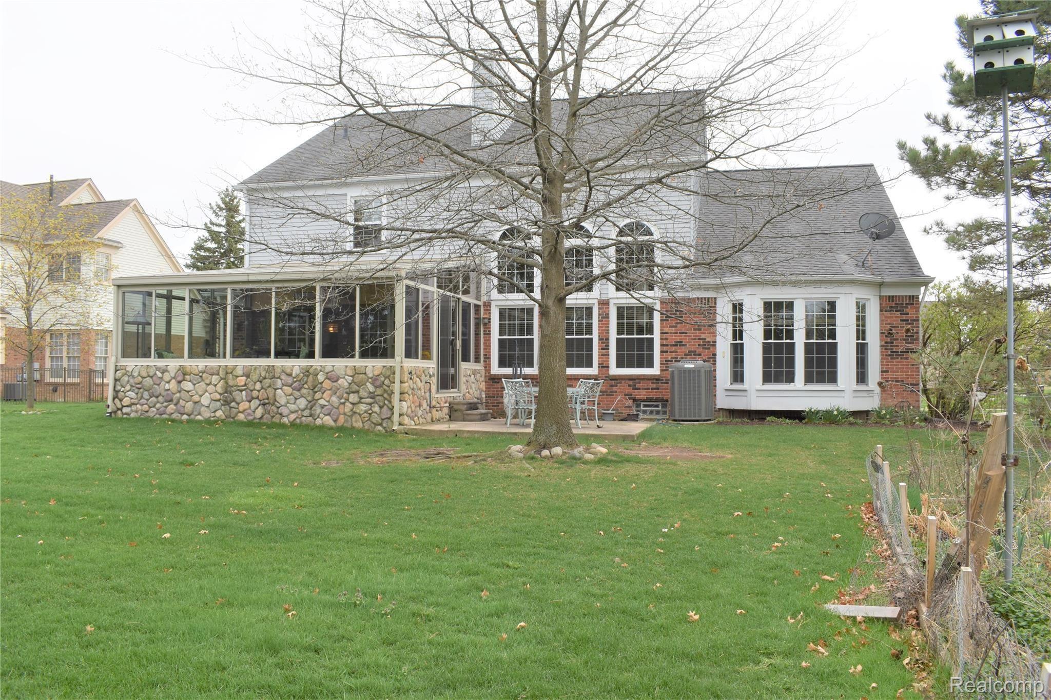 46672 Mornington Road Canton, MI 48188 - Photo 62 of 66 DSC_0173.JPG