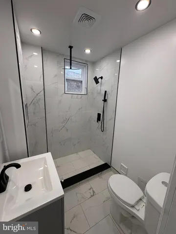 $2,000 | 2040 South Norwood Street, Philadelphia, PA 19145