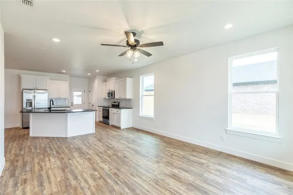 $3,195 | 8001 Sawdust Trail, Abilene, TX 79602