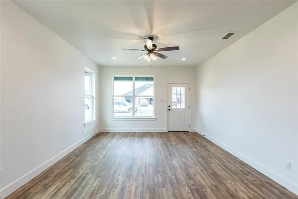 $3,195 | 8001 Sawdust Trail, Abilene, TX 79602