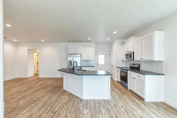 $3,195 | 8001 Sawdust Trail, Abilene, TX 79602