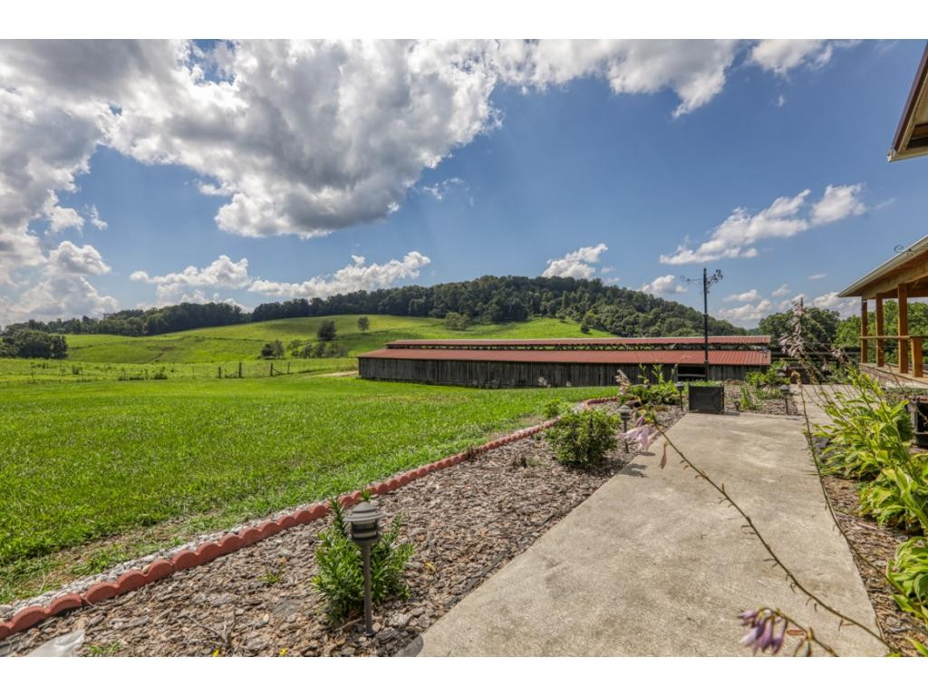506 Clinch Valley Road Eidson, TN 37731 - Photo 2 of 34 Photo 3