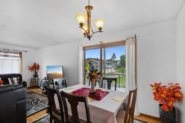 $2,500 | 14797 Lower Endicott Way, Apple Valley, MN 55124