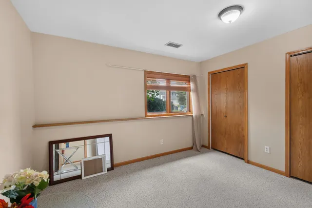 $2,500 | 14797 Lower Endicott Way, Apple Valley, MN 55124