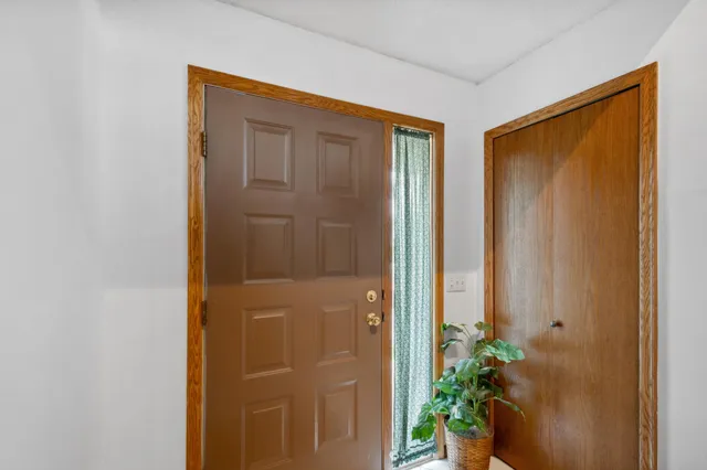 $2,500 | 14797 Lower Endicott Way, Apple Valley, MN 55124