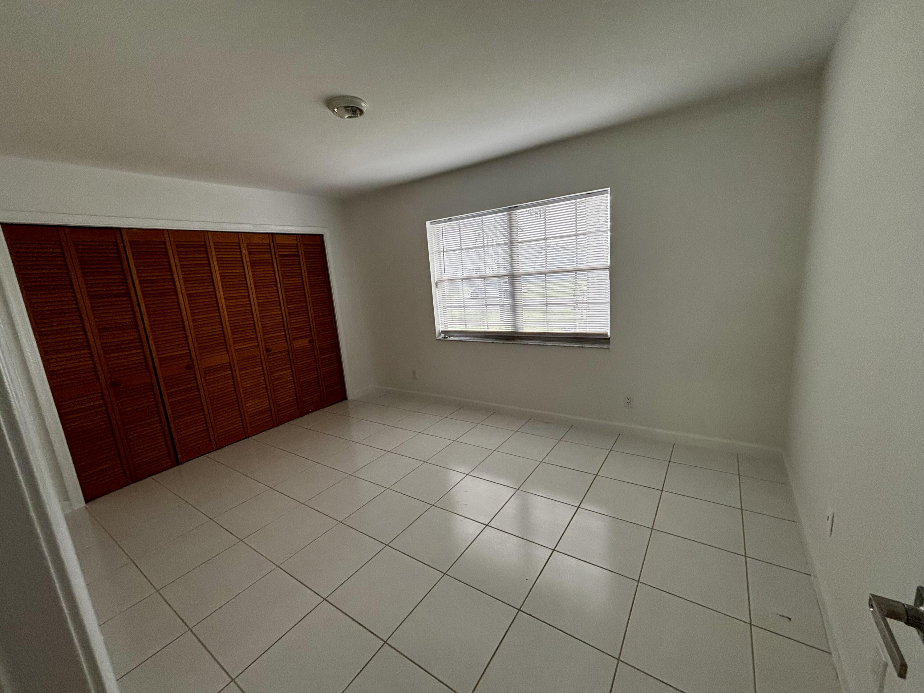 9976 Liberty Road Boca Raton, FL 33434 - Photo 14 of 26 IMG_7676