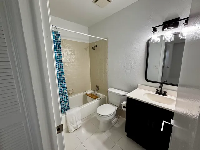 $3,650 | 9976 Liberty Road, Boca Raton, FL 33434