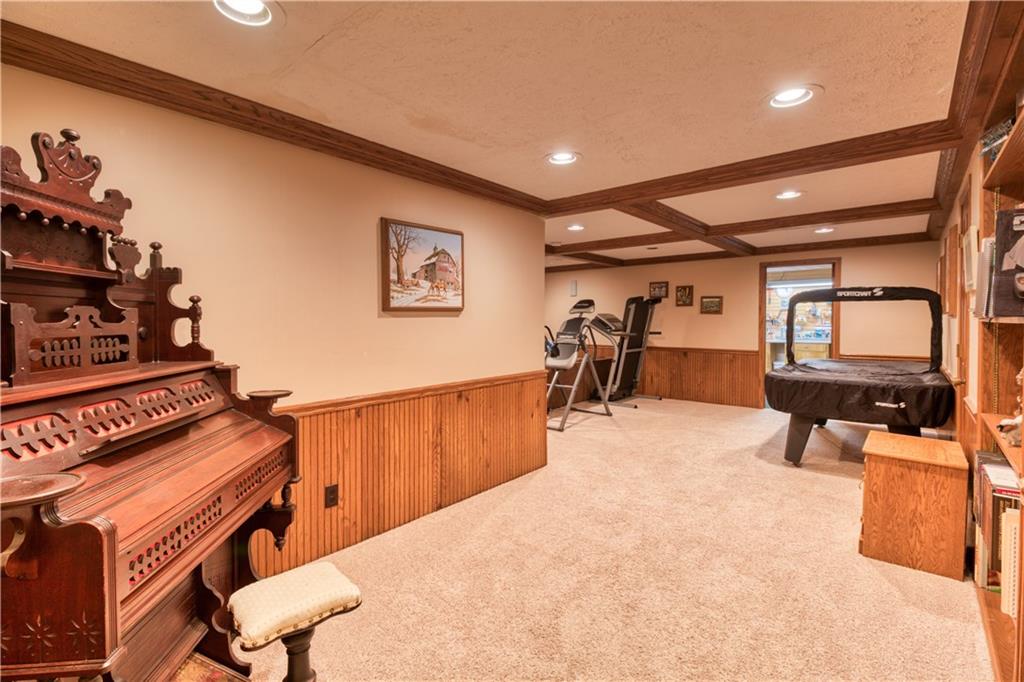 8815 Winding Ridge Road Indianapolis, IN 46217 - Photo 26 of 36 Gallery Image 26