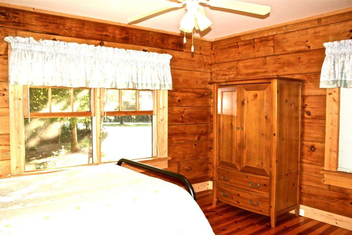 585 Pine Mountain Road Tamassee, SC 29686 - Photo 16 of 36 Gallery Image 16