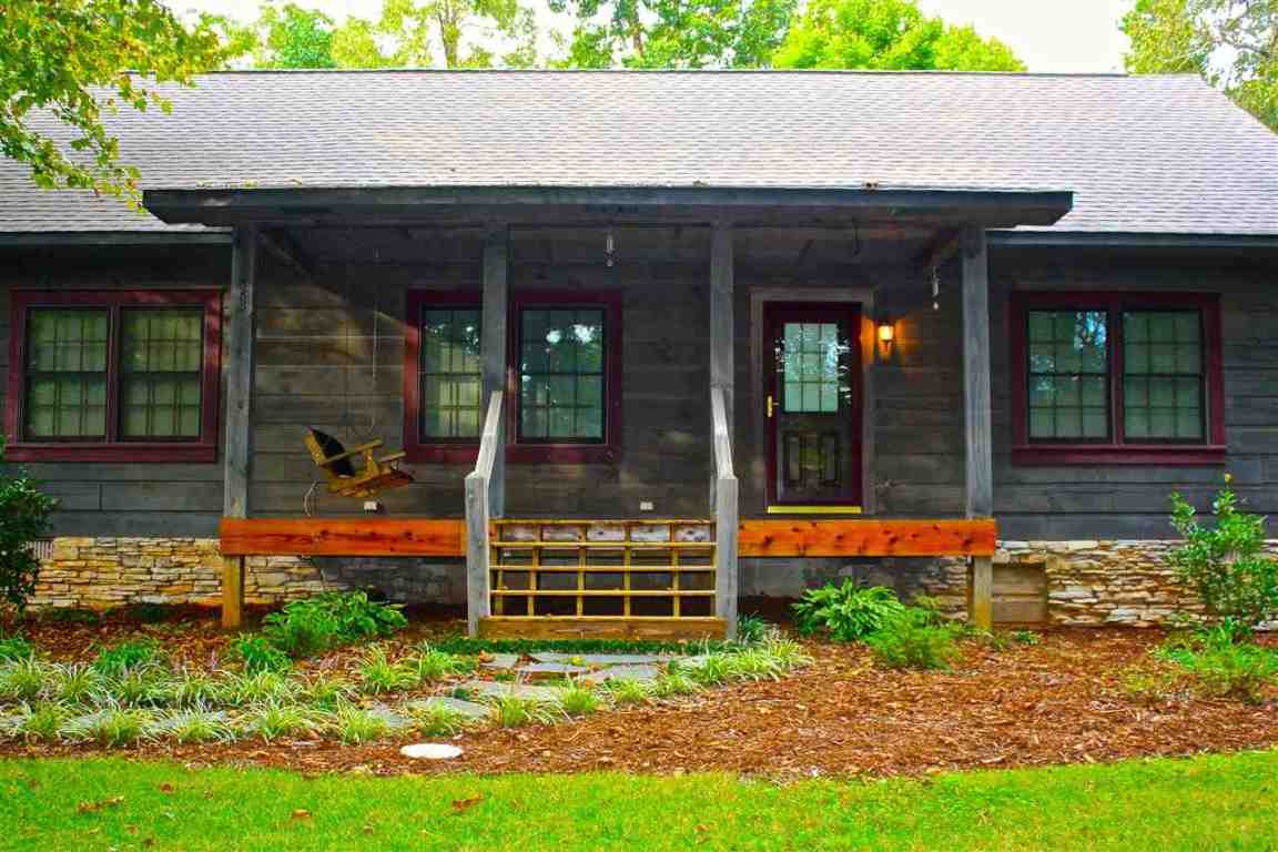 585 Pine Mountain Road Tamassee, SC 29686 - Photo 2 of 36 Gallery Image 2