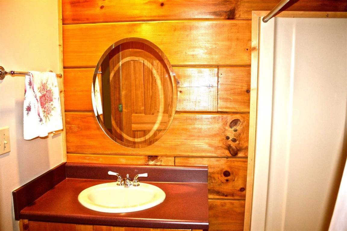 585 Pine Mountain Road Tamassee, SC 29686 - Photo 21 of 36 Gallery Image 21