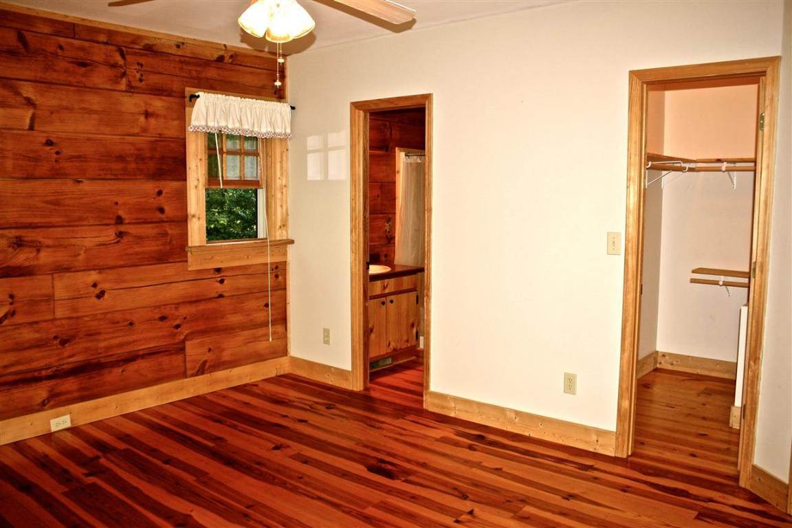 585 Pine Mountain Road Tamassee, SC 29686 - Photo 23 of 36 Gallery Image 23