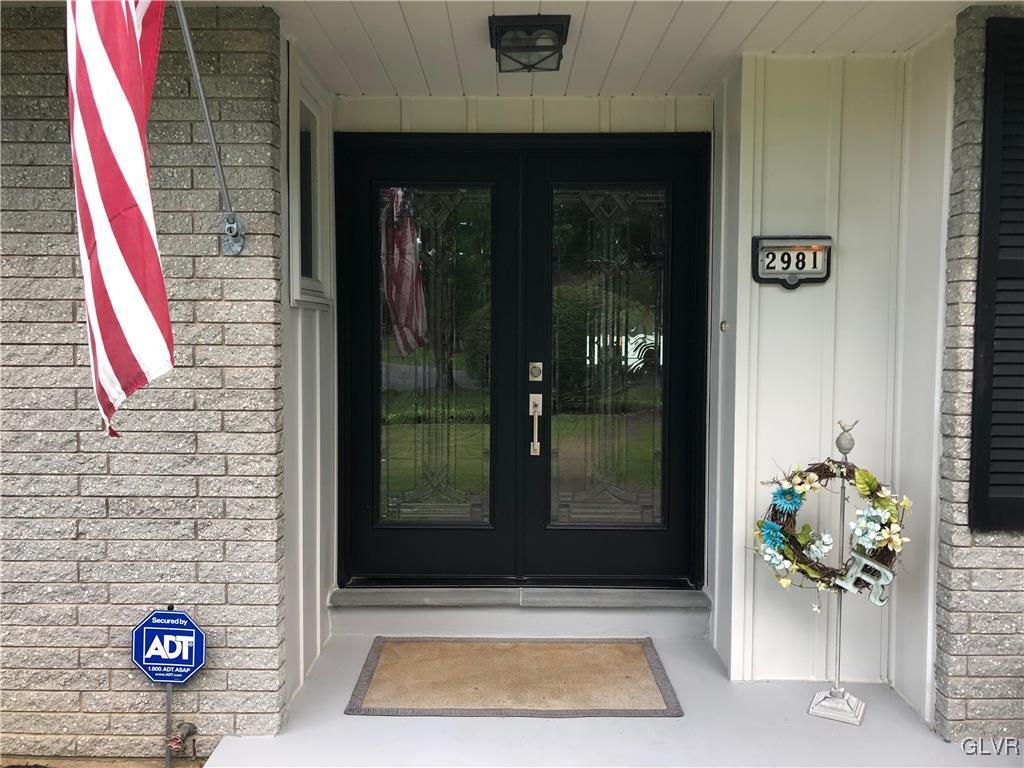 2981 Nijaro Road Bethlehem, PA 18020 - Photo 3 of 50 Gallery Image 3