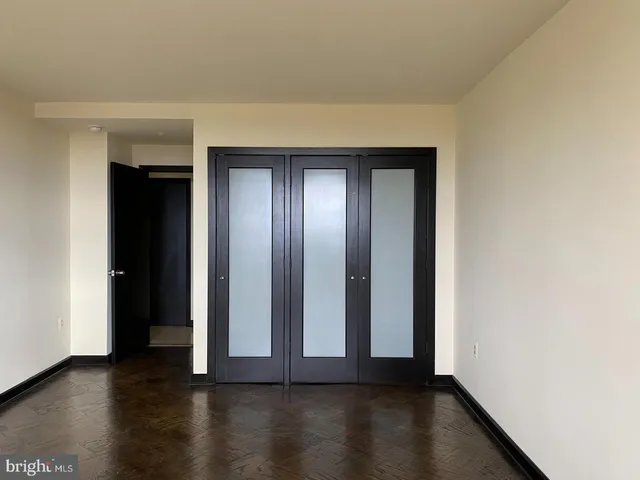 $1,000,000 | 4200 Northwest Massachusetts Avenue Northwest, Unit 615, Washington, DC 20016