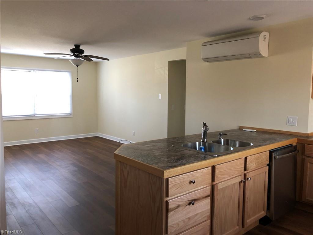 818 West Main Street Elkin, NC 28621 - Photo 15 of 20