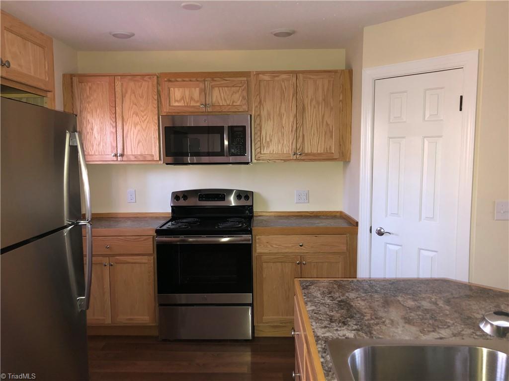 818 West Main Street Elkin, NC 28621 - Photo 17 of 20