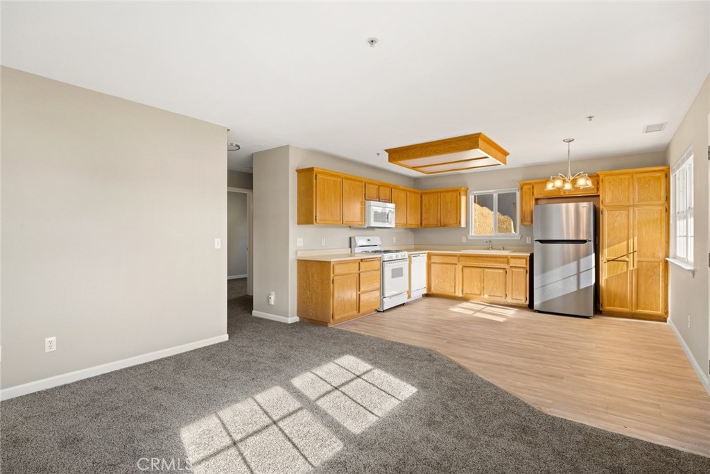 519 North Ferrocarril Road Atascadero, CA 93422 - Photo 4 of 14