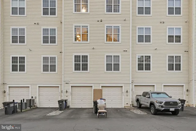 $449,900 | 9455 Stonewall Road, Manassas, VA 20110