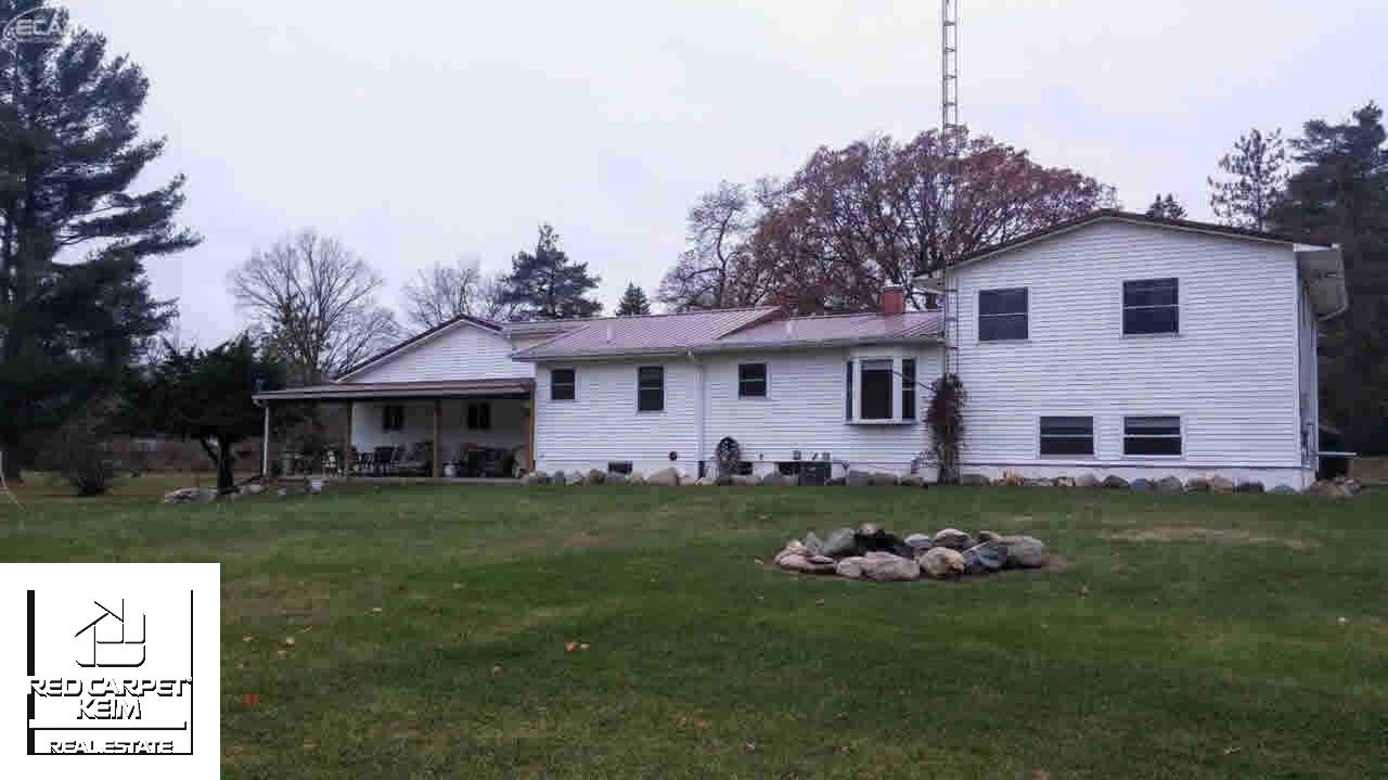 5222 Lonsberry Road Columbiaville, MI 48421 - Photo 29 of 36 21389642-28.JPG