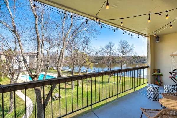 $1,900 | 18809 Egret Bay Boulevard, Unit 313, Webster, TX 77058