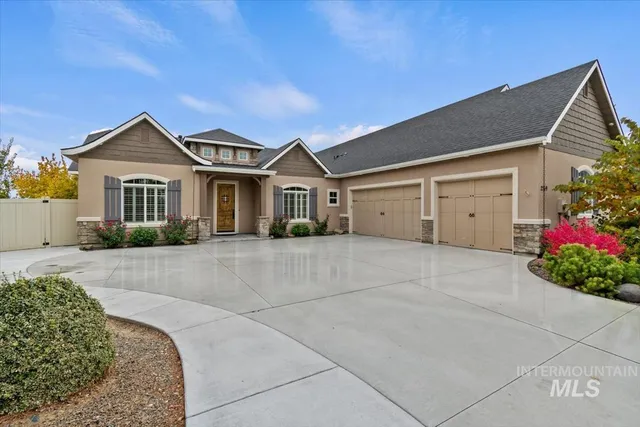 $829,000 | 2569 East Whitebud Court, Meridian, ID 83646