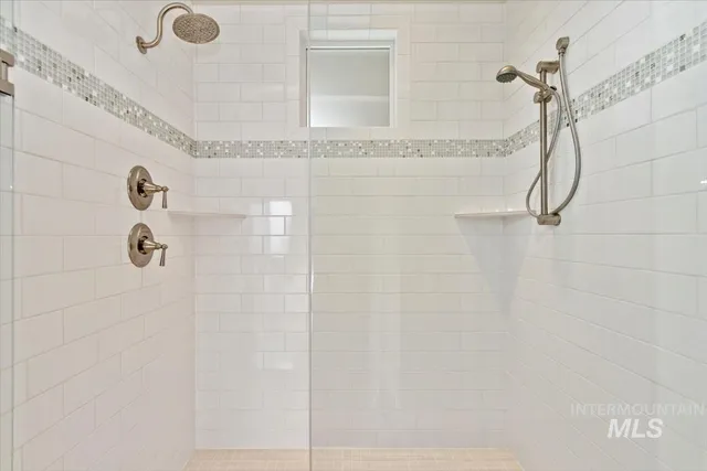 $829,000 | 2569 East Whitebud Court, Meridian, ID 83646